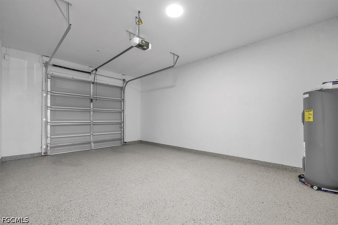 3527 Country Club BLVD