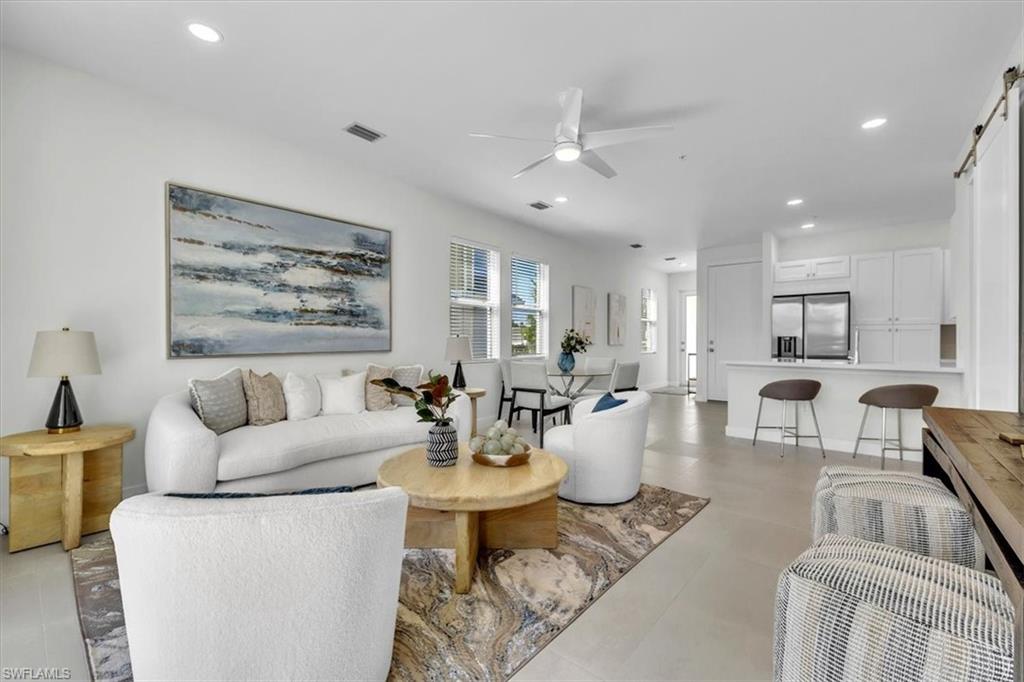 3527 Country Club BLVD