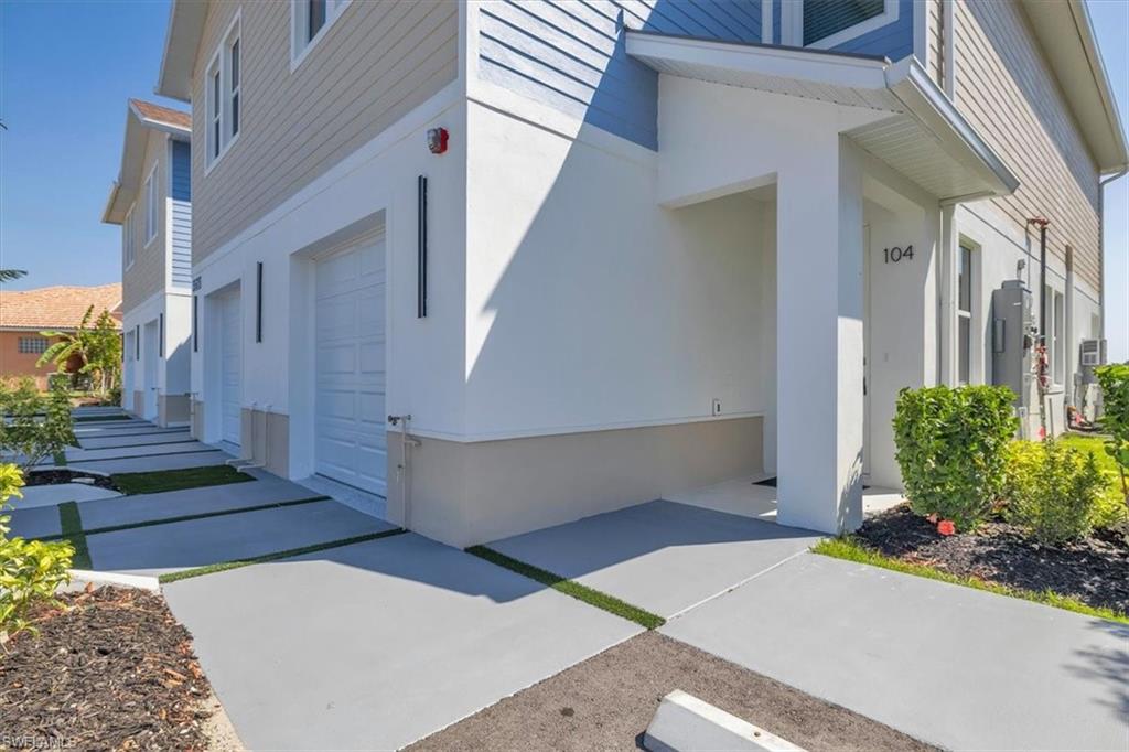 3527 Country Club BLVD