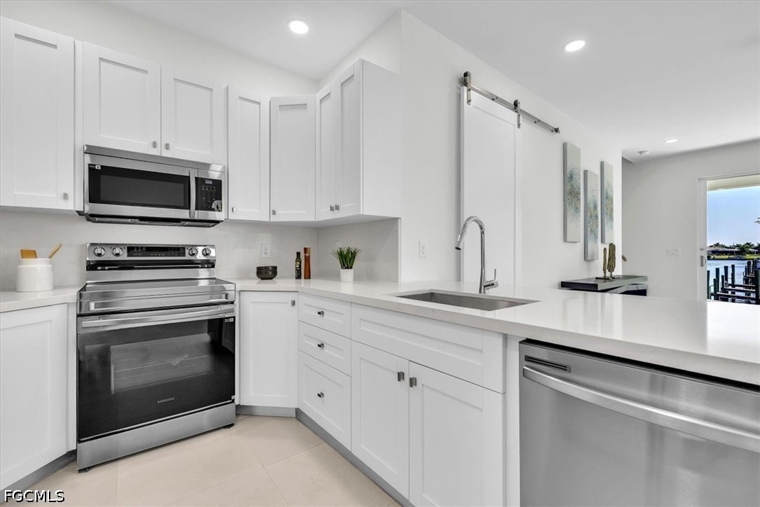 3527 Country Club BLVD