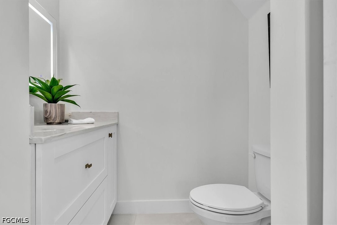 3527 Country Club BLVD