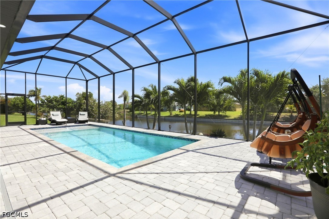 3325 SW 8th CT