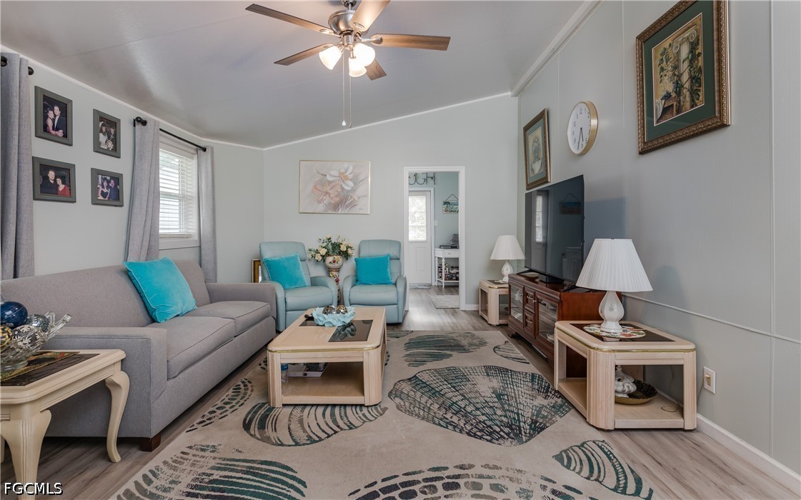 10848 Vireo CIR