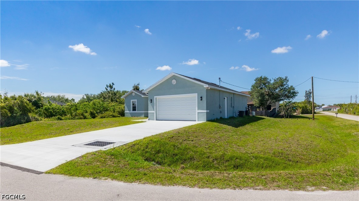 423 Yolanda ST