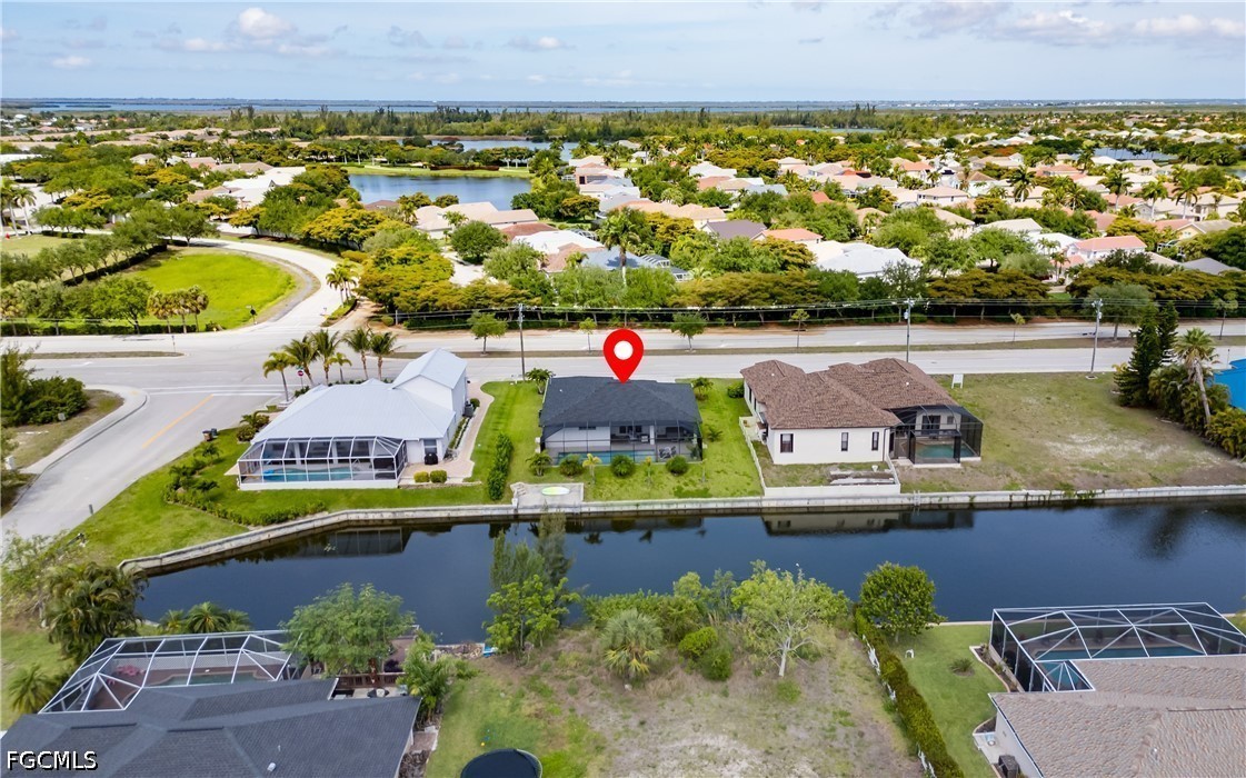 2207 Surfside BLVD