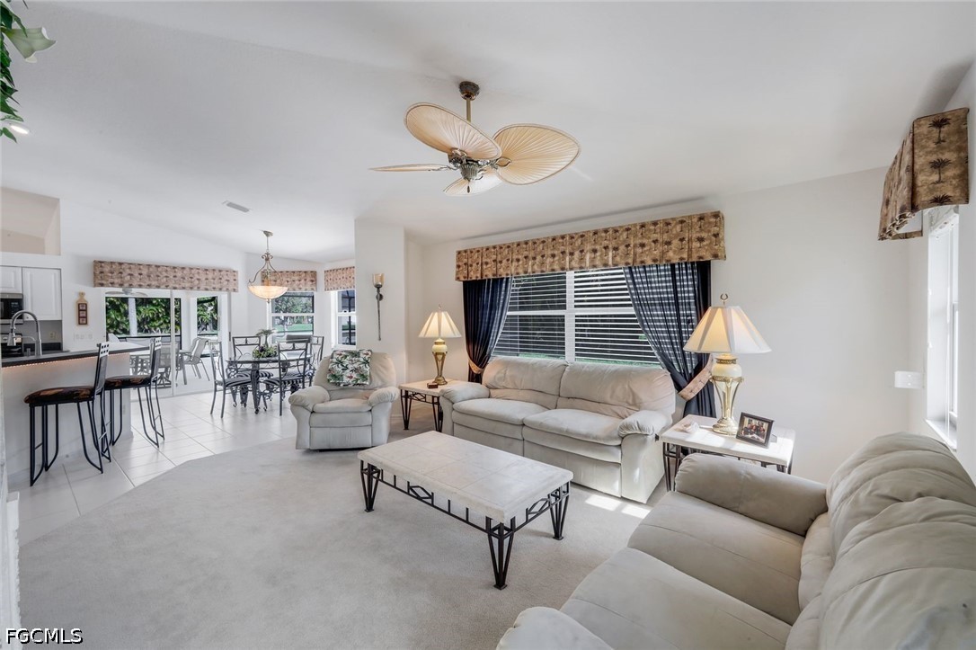 2725 SW 46th TER