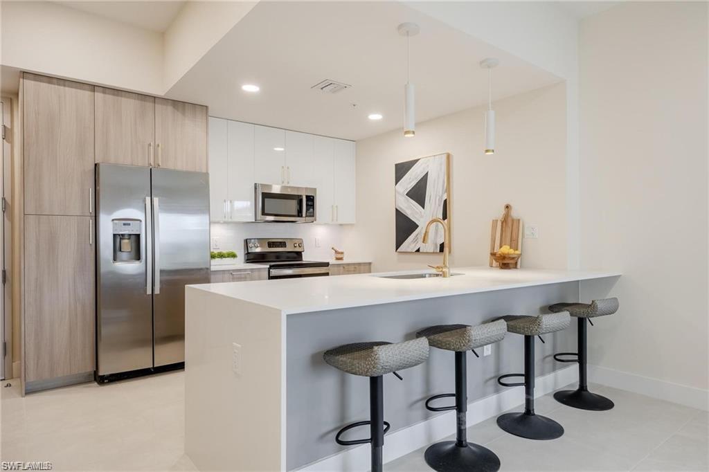 26589 ROSEWOOD POINT DR B-308