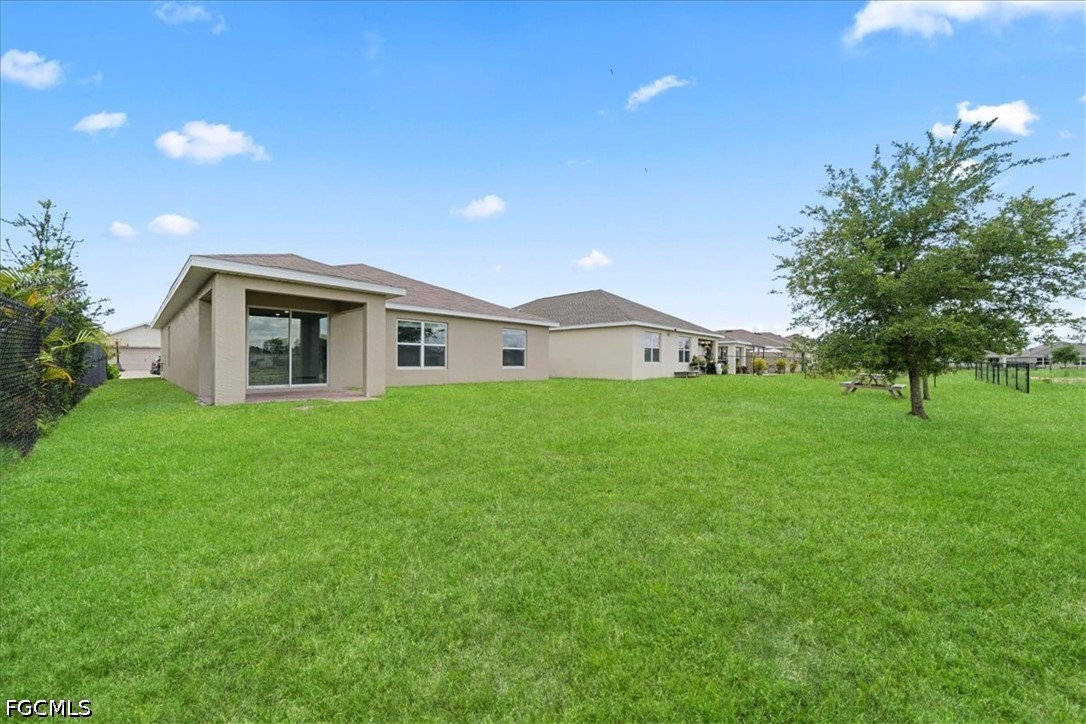 10535 Crossback LN