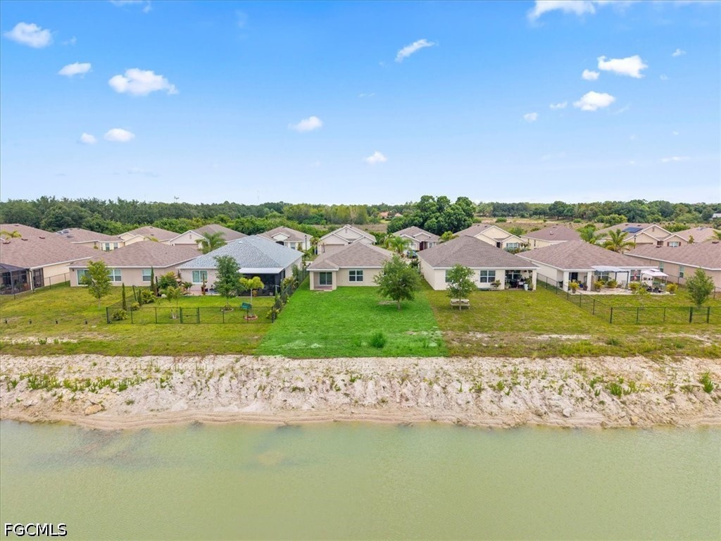 10535 Crossback LN