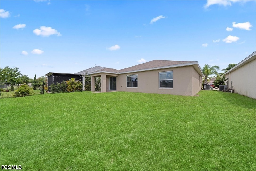 10535 Crossback LN