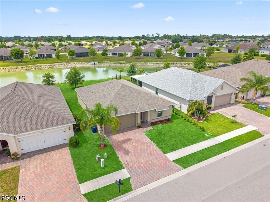 10535 Crossback LN