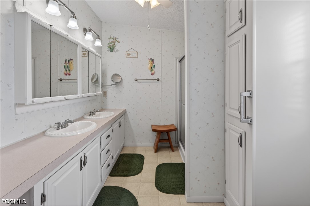 14527 Paul Revere LOOP