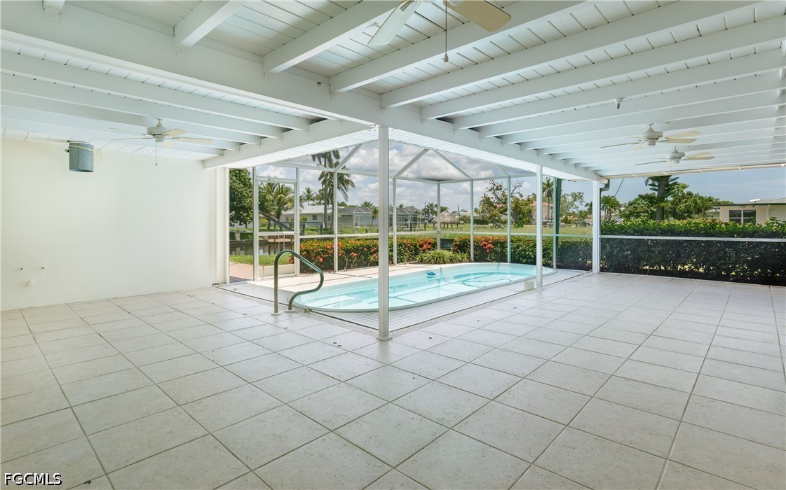 5609 De Soto CT