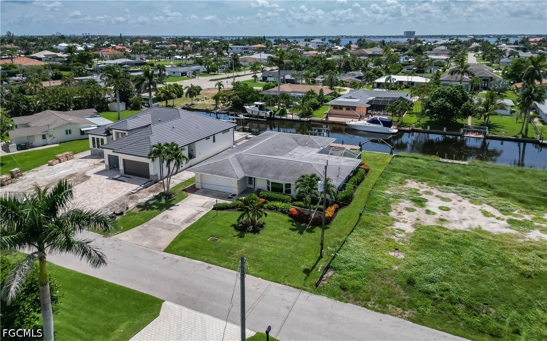 5609 De Soto CT