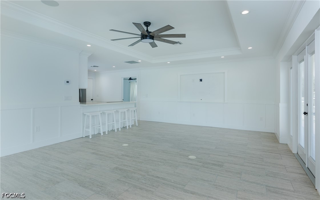 5609 De Soto CT