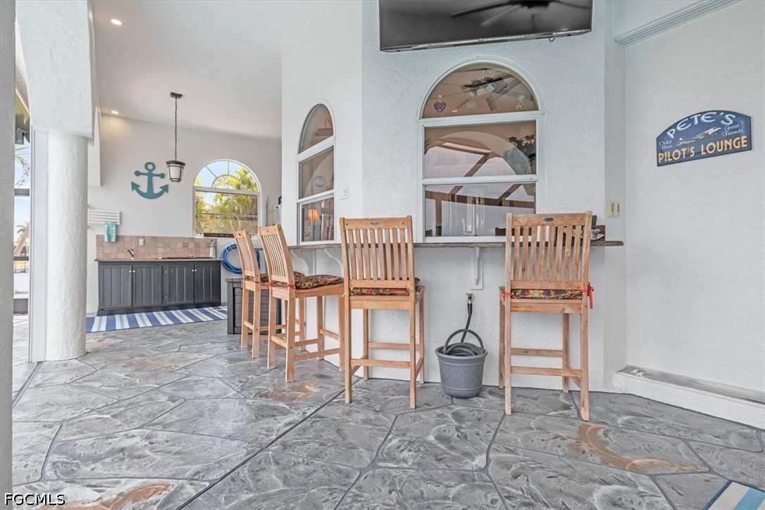 1716 SW 50th TER