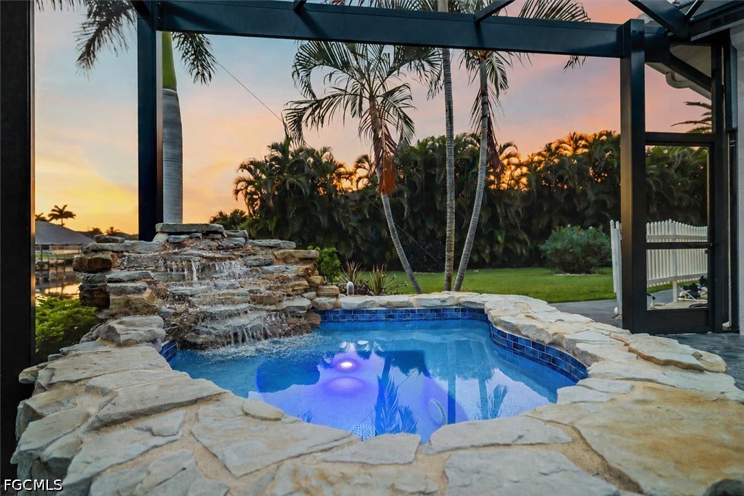 1716 SW 50th TER
