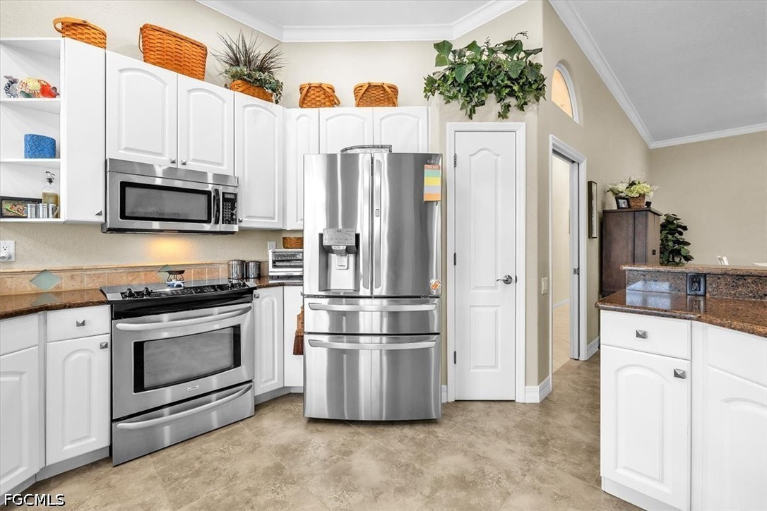 1716 SW 50th TER