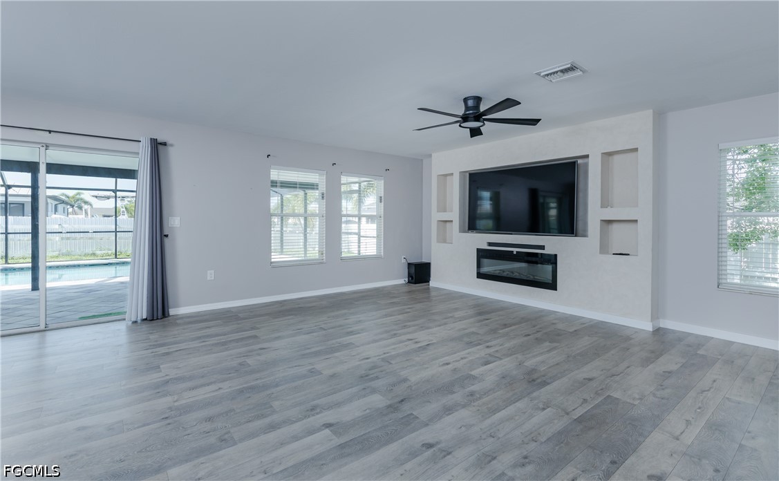 1916 SW 12th TER