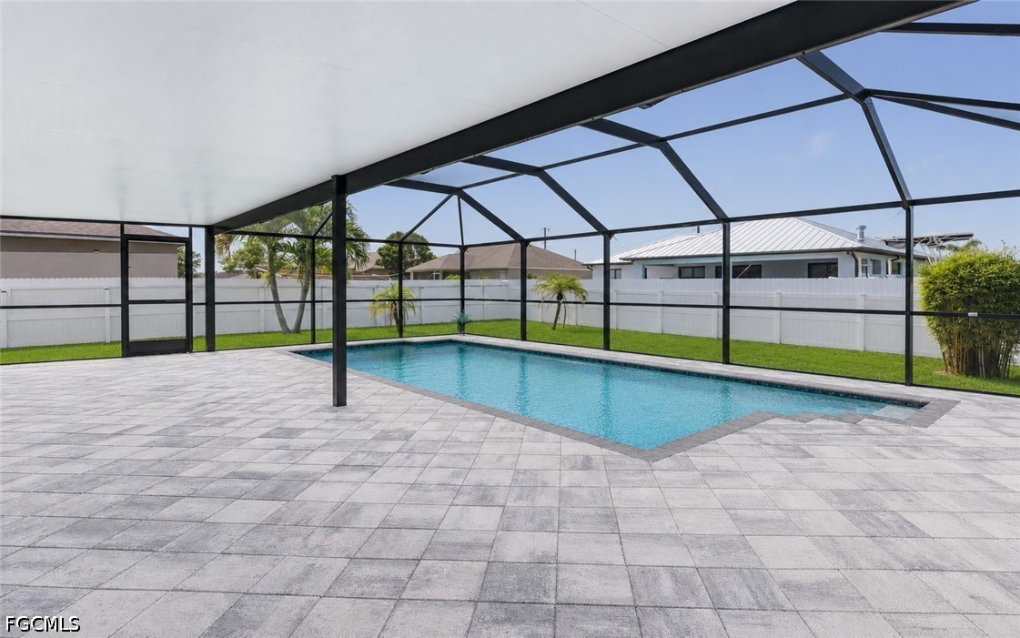 1916 SW 12th TER