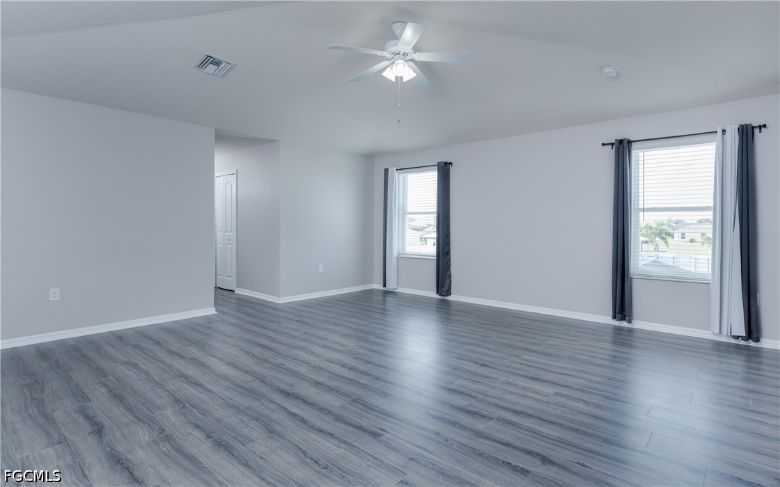 1916 SW 12th TER