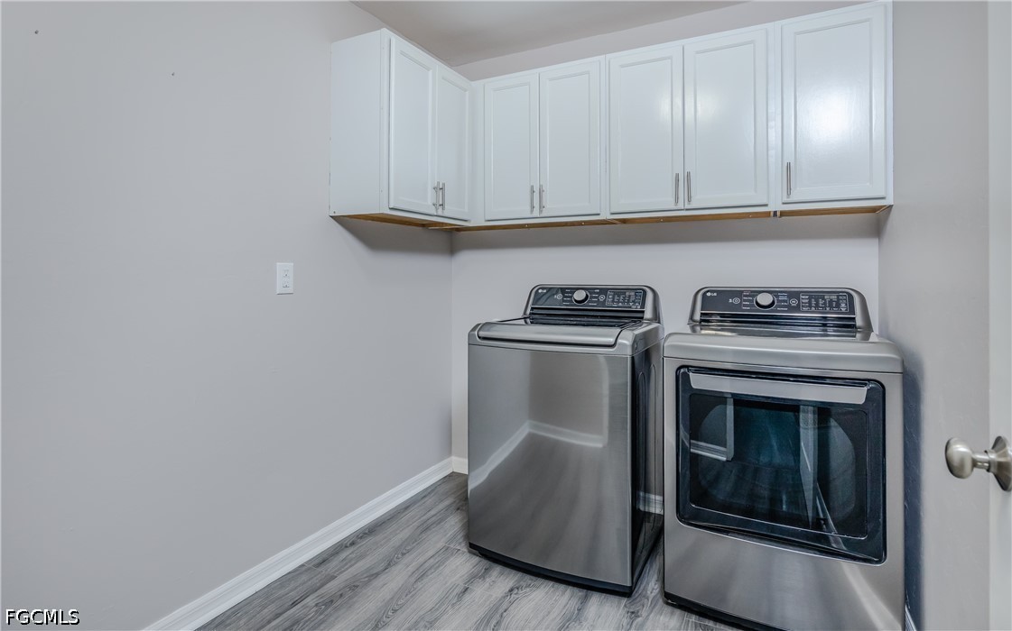 1916 SW 12th TER