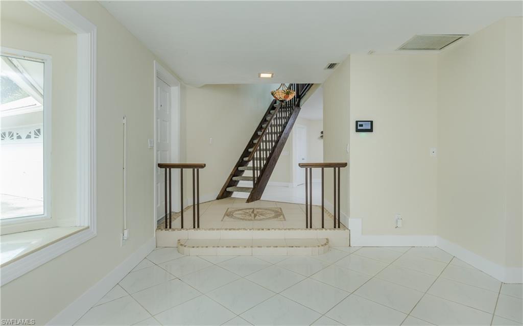 529 Coral DR