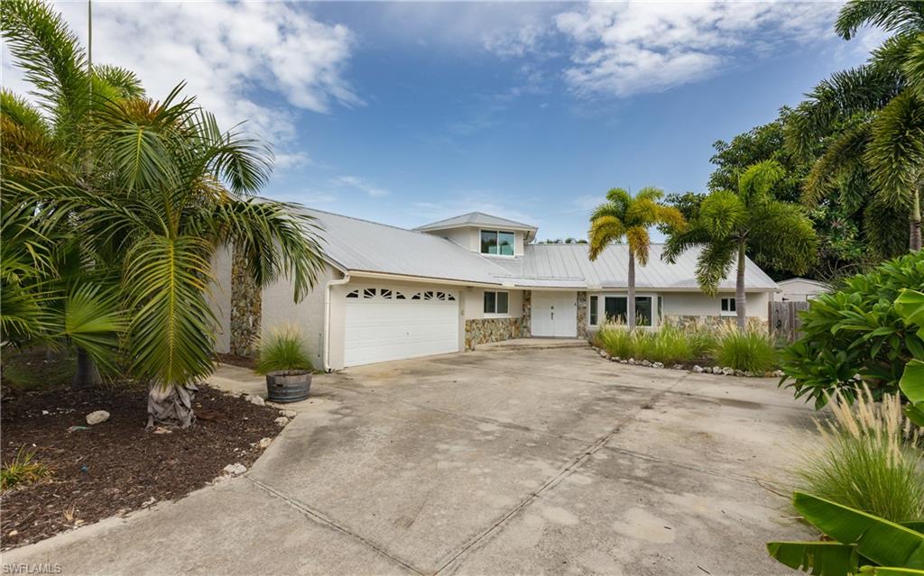 529 Coral DR