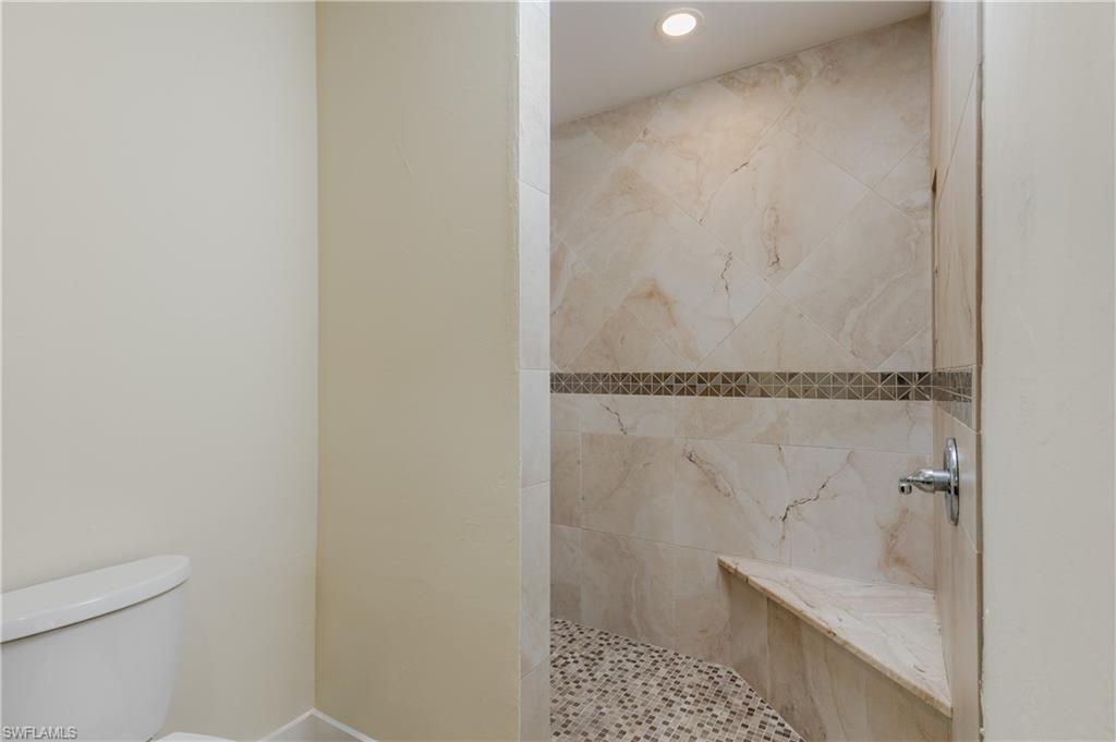 529 Coral DR
