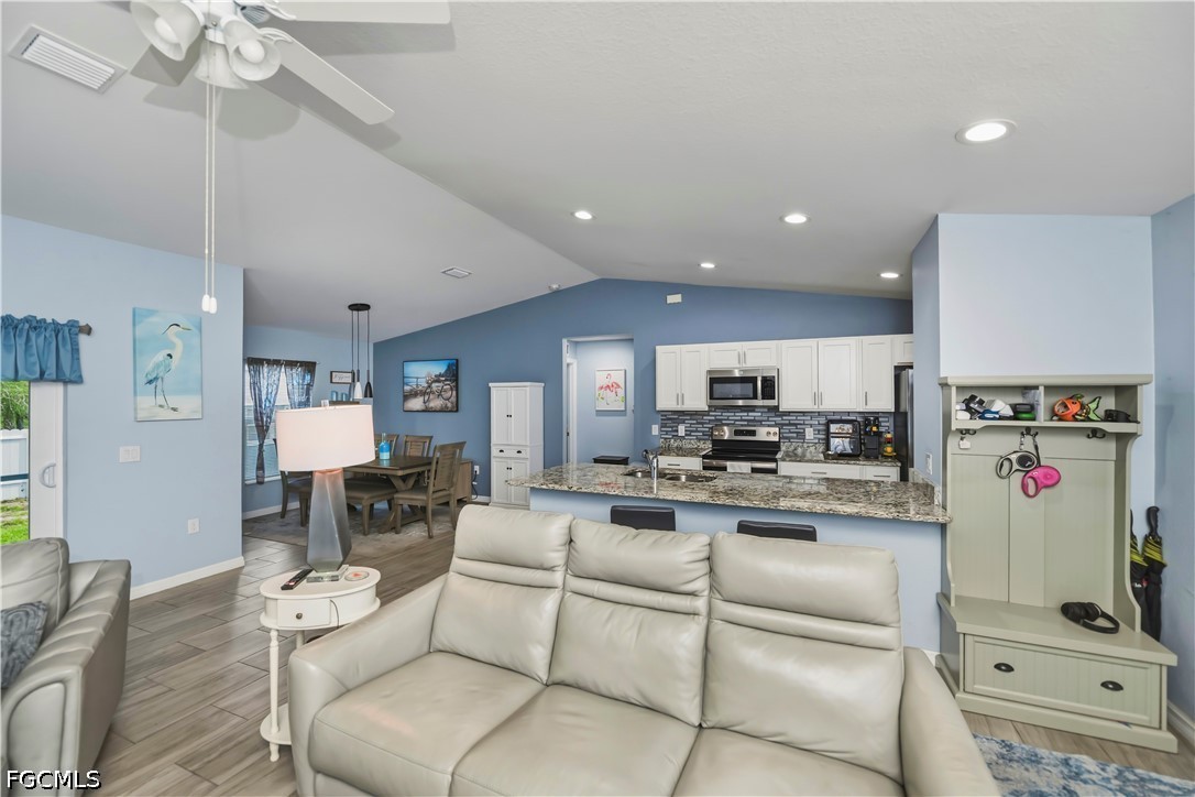 7081 BRAZIL CIR