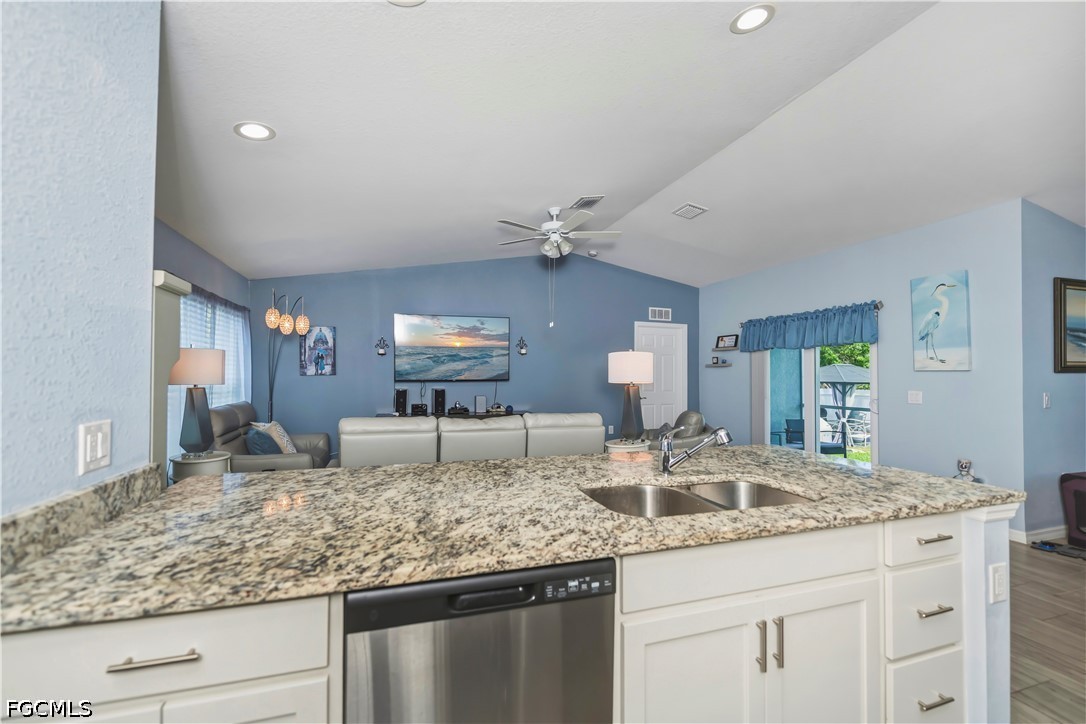7081 BRAZIL CIR