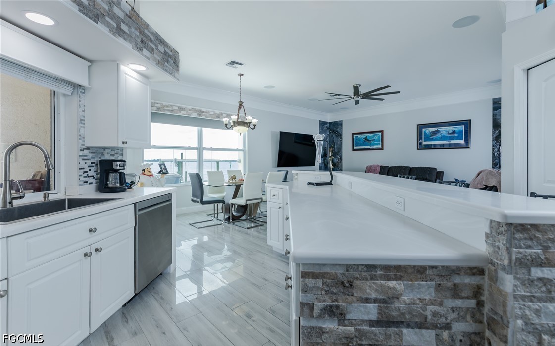 15475 Admiralty CIR