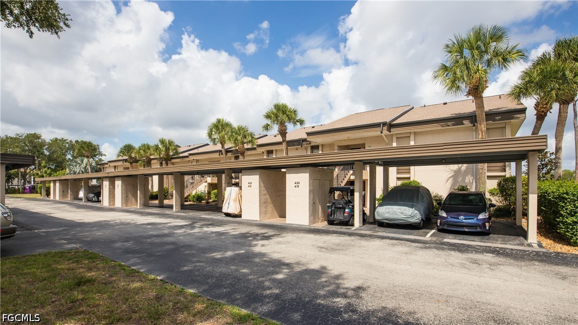 5825 Trailwinds DR 425