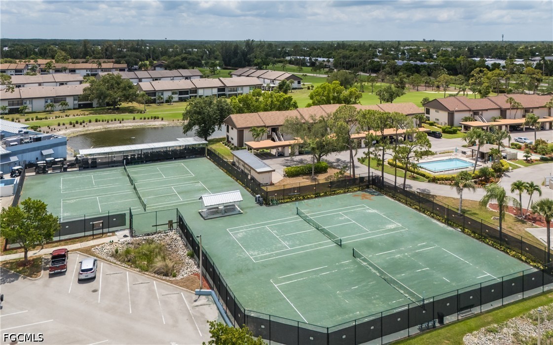 5825 Trailwinds DR 425