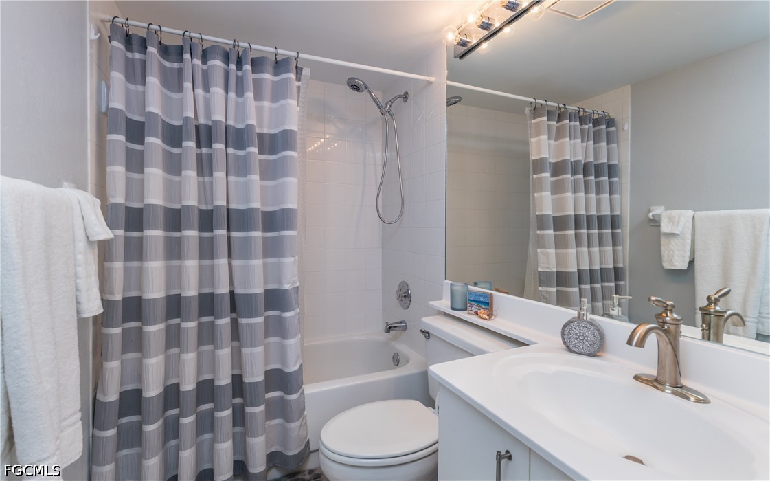 5825 Trailwinds DR 425