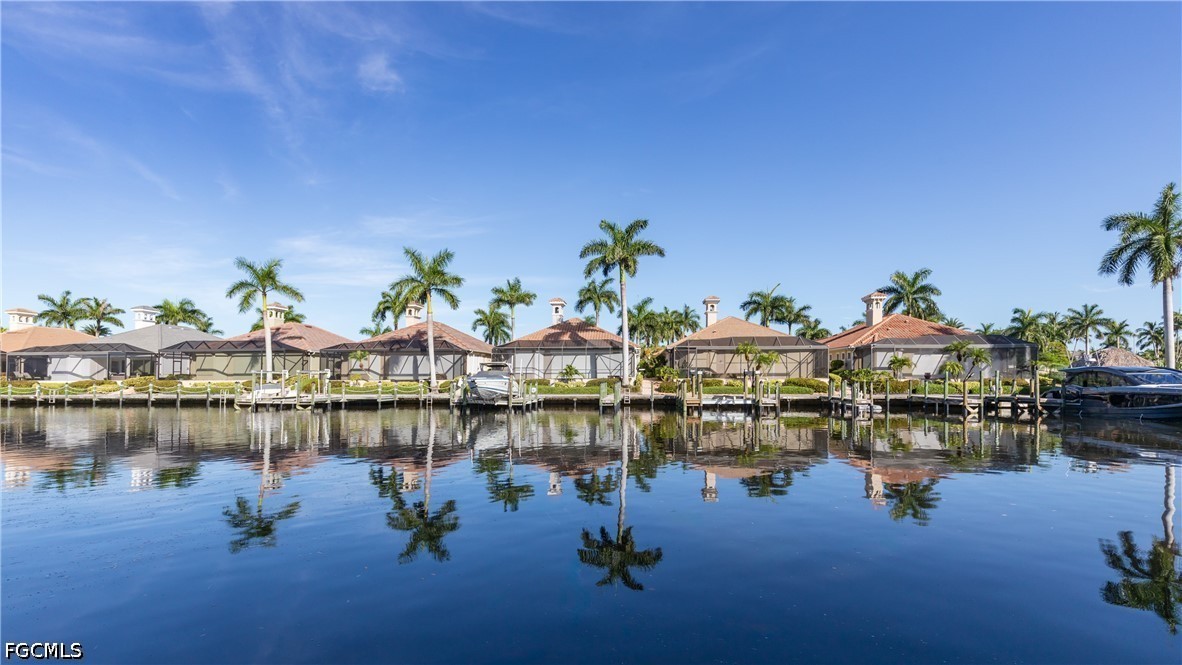 5874 Shell Cove DR