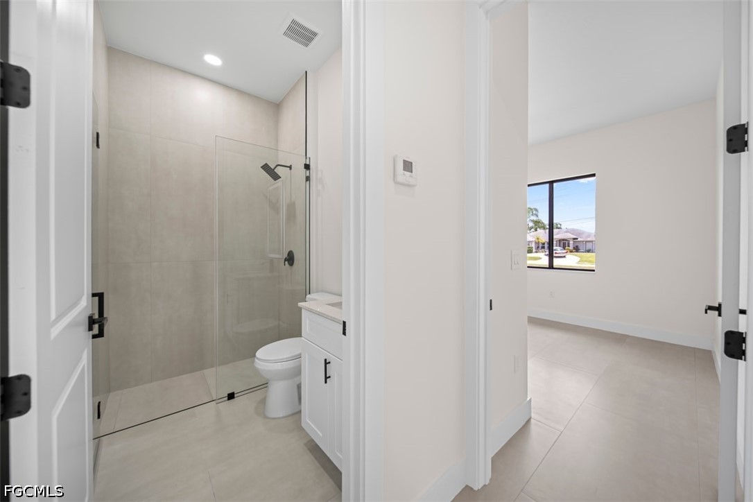 29 SW Trafalgar PKWY