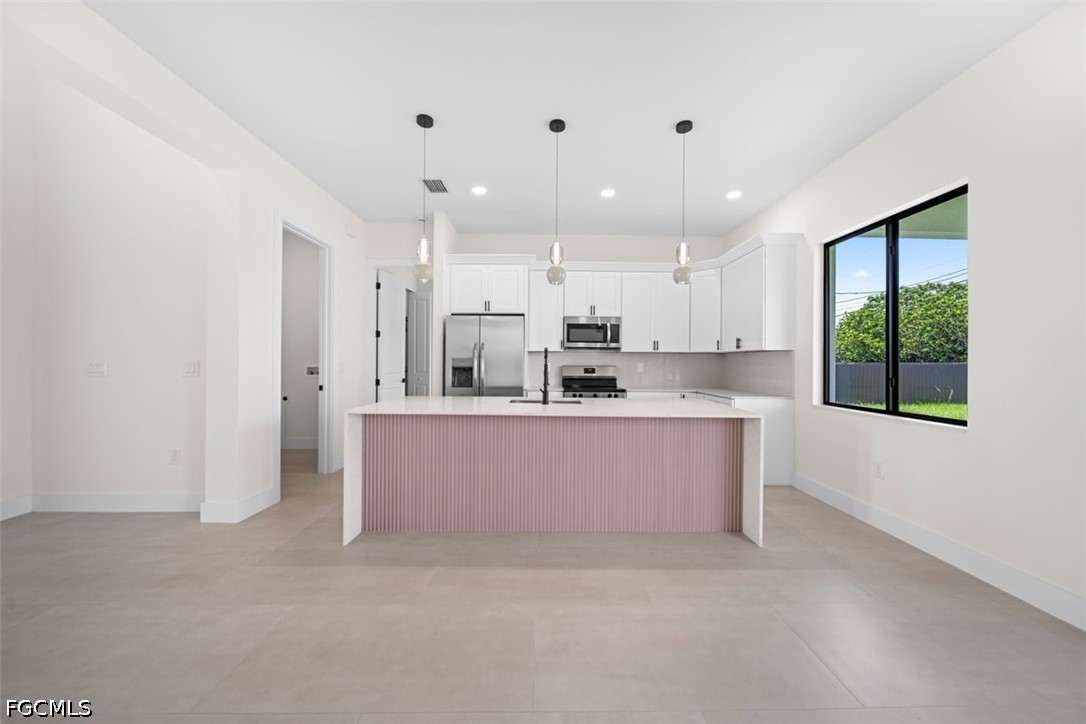 29 SW Trafalgar PKWY