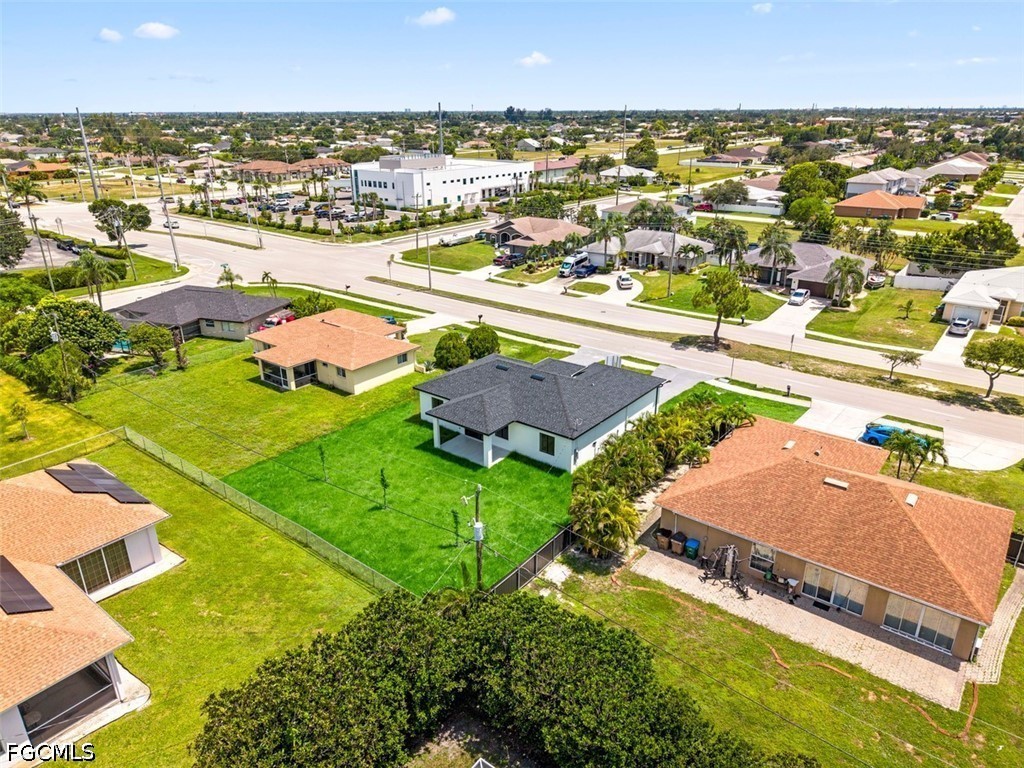 29 SW Trafalgar PKWY
