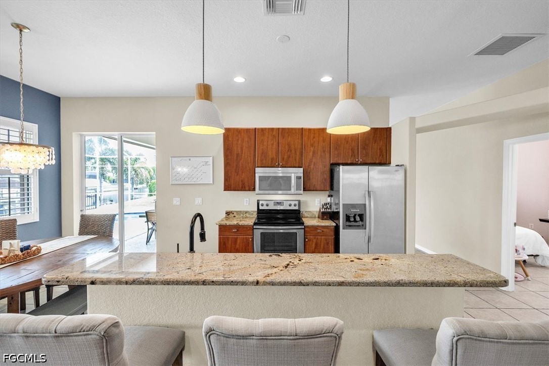 2909 SW 38th ST