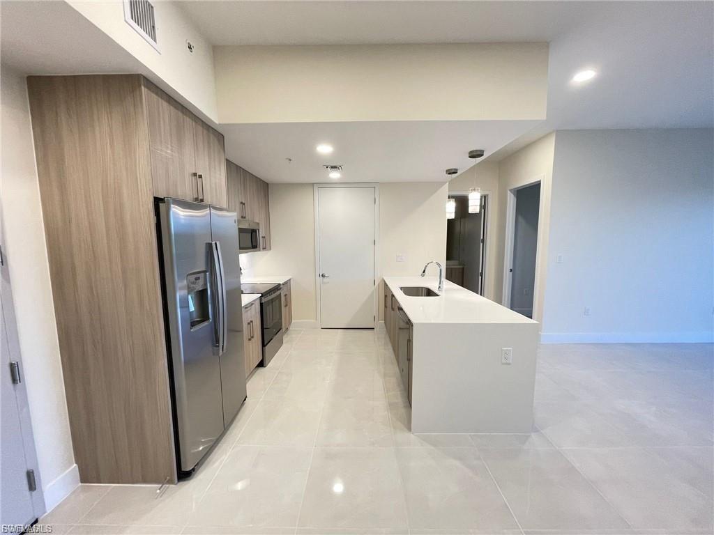 26610 Rosewood Pointe DR C-203