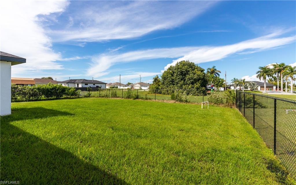 416 NW 25th AVE