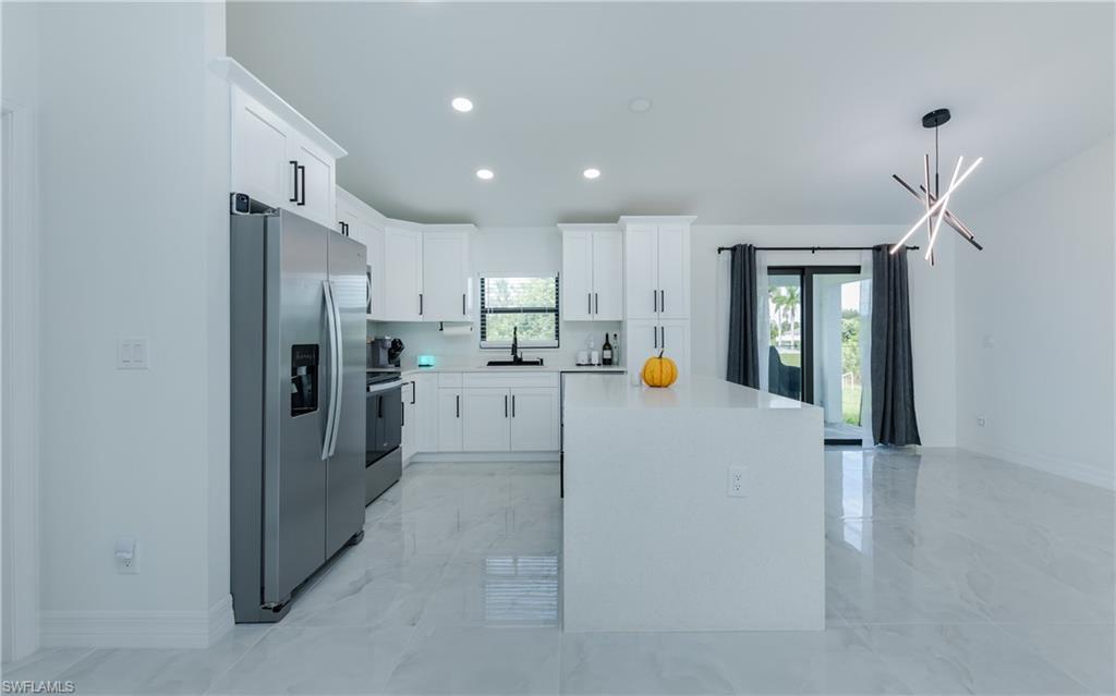 416 NW 25th AVE