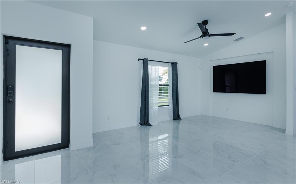 416 NW 25th AVE
