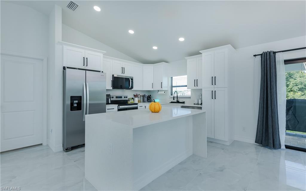 416 NW 25th AVE