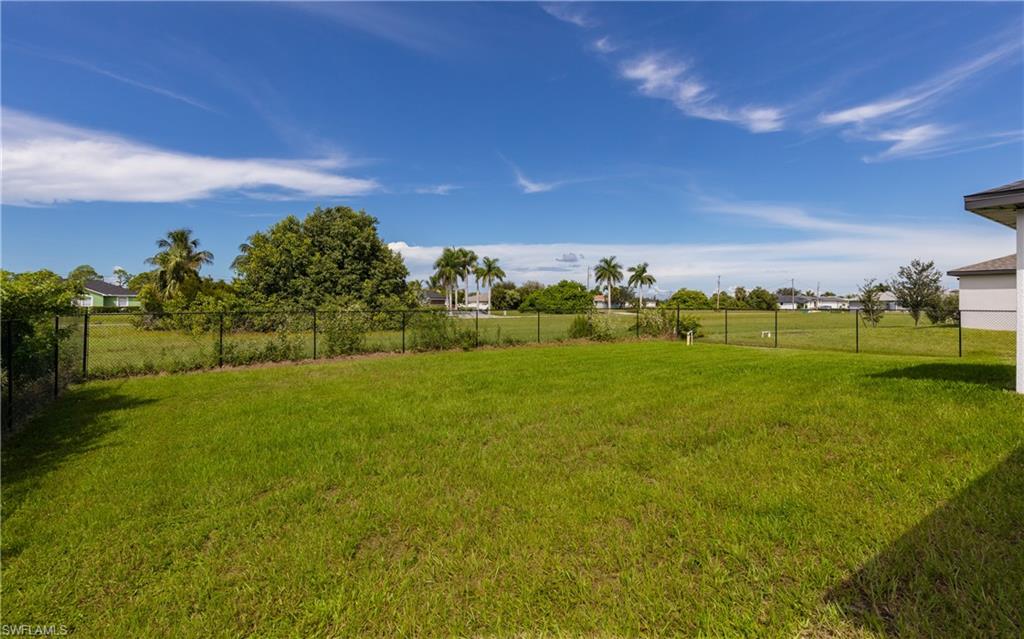 416 NW 25th AVE
