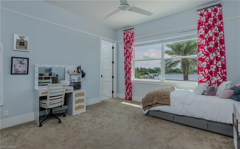 911 Aqua LN