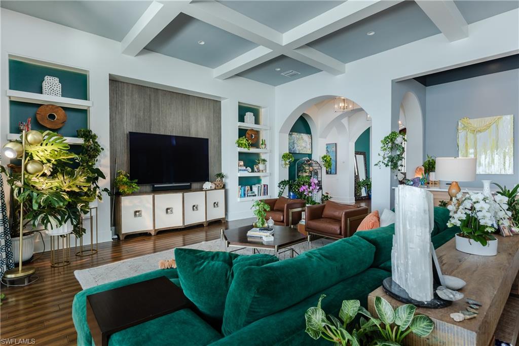 911 Aqua LN