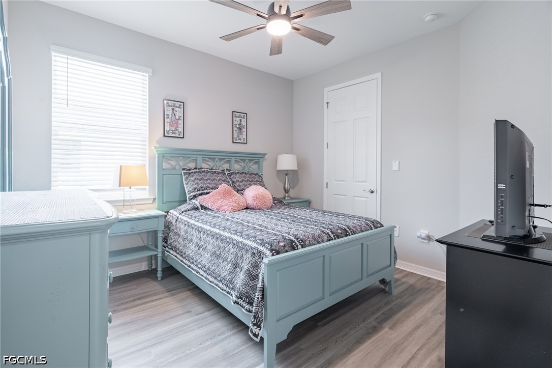 1127 S Town And River DR