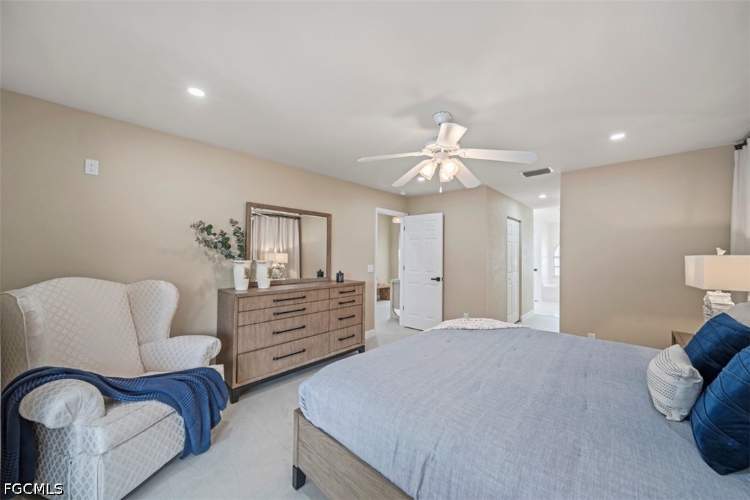 2725 SW 46th TER